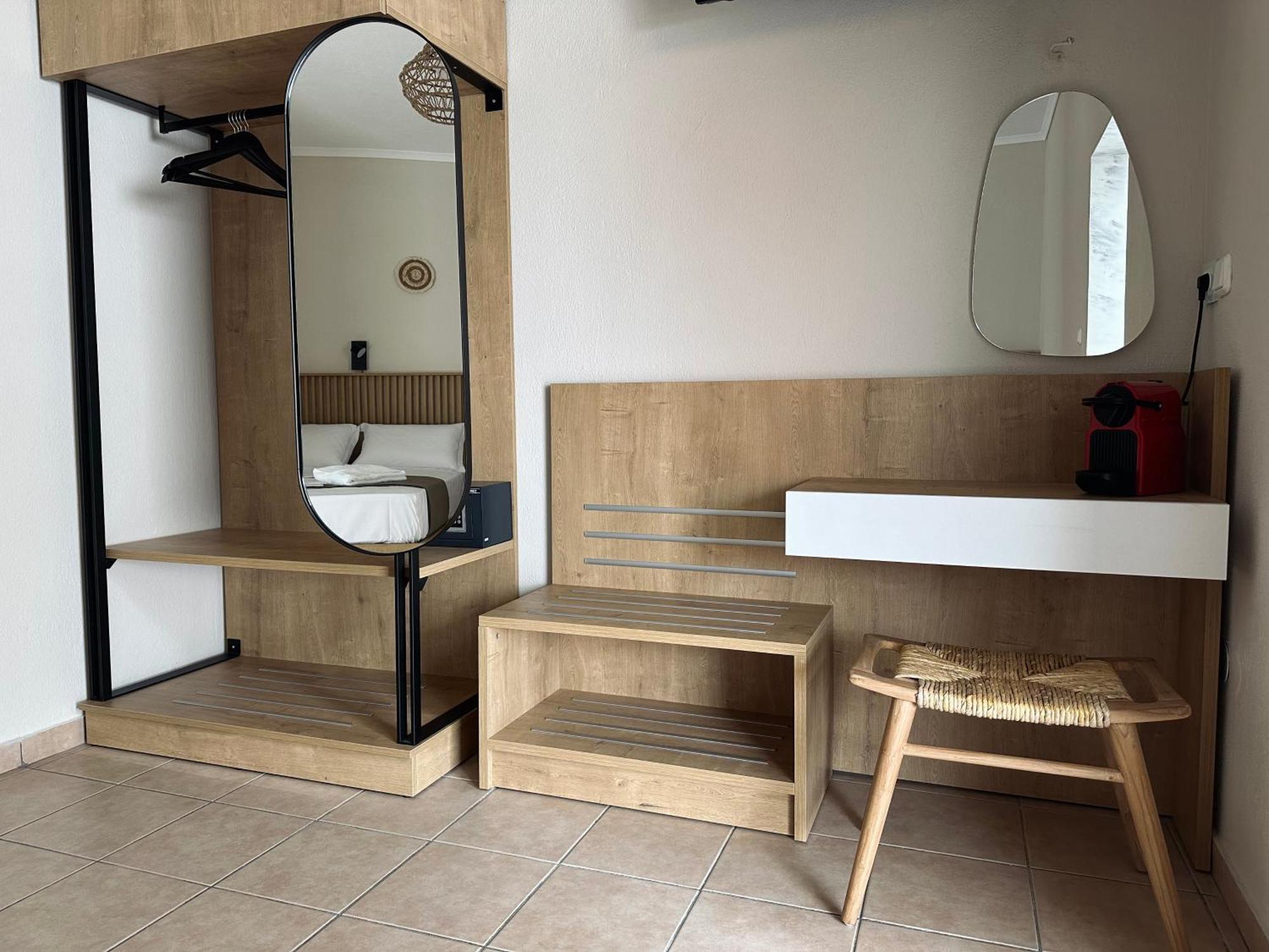 Anna Rooms Nea Vrasna Bagian luar foto