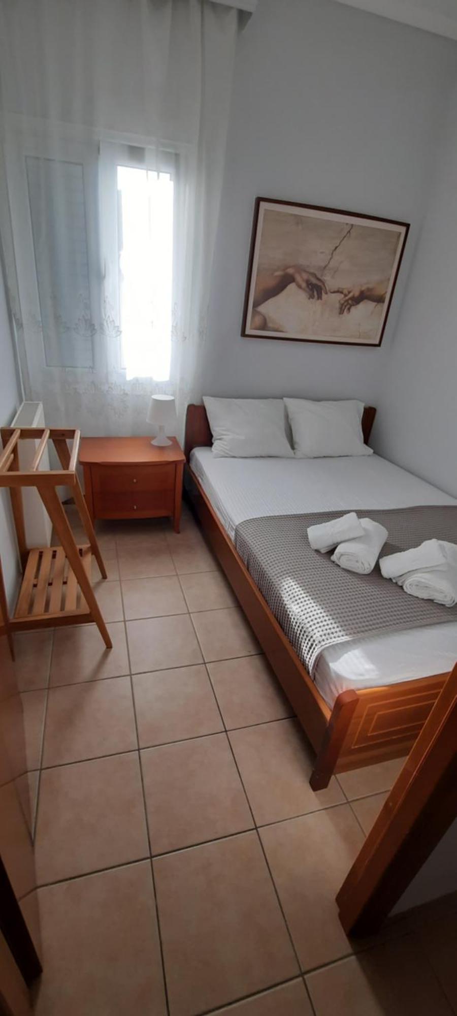 Anna Rooms Nea Vrasna Bagian luar foto