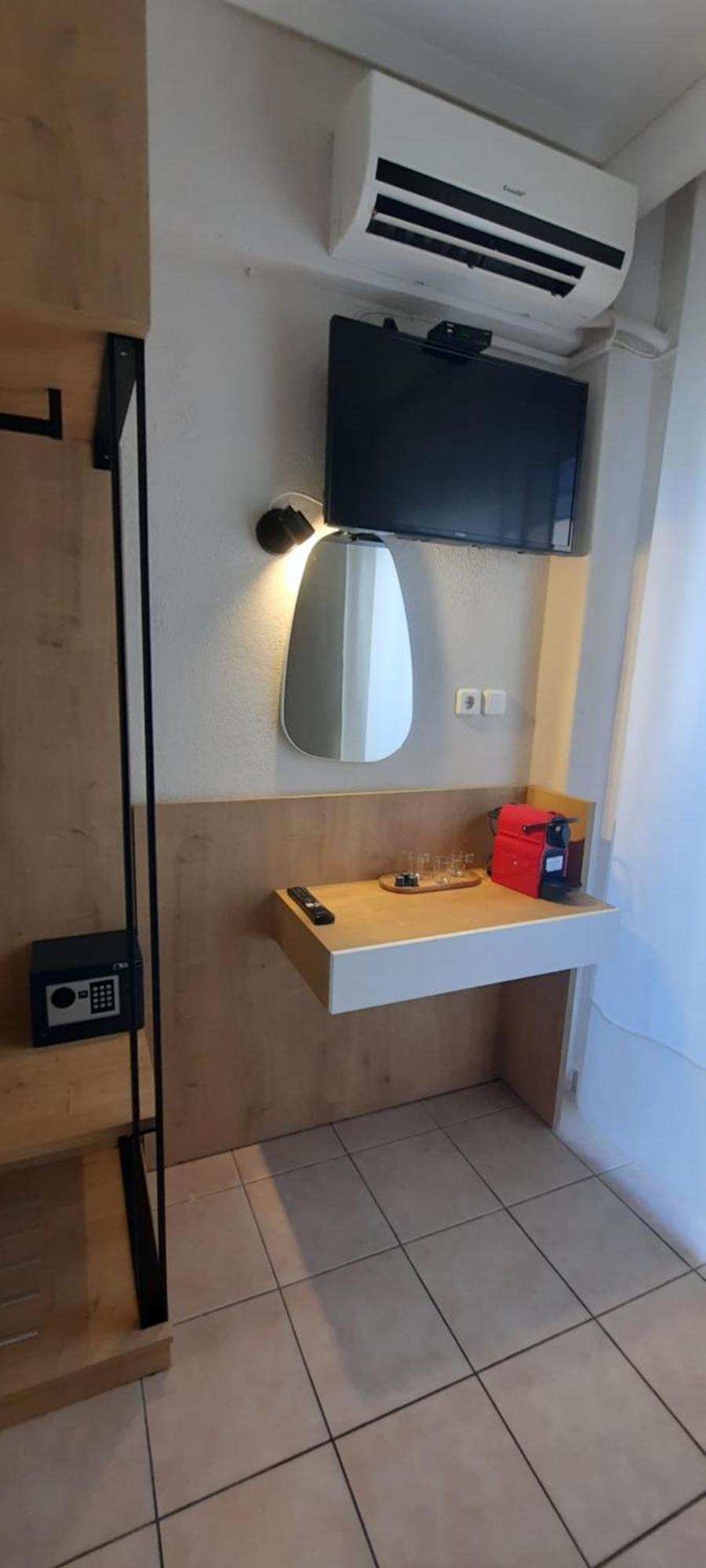 Anna Rooms Nea Vrasna Bagian luar foto