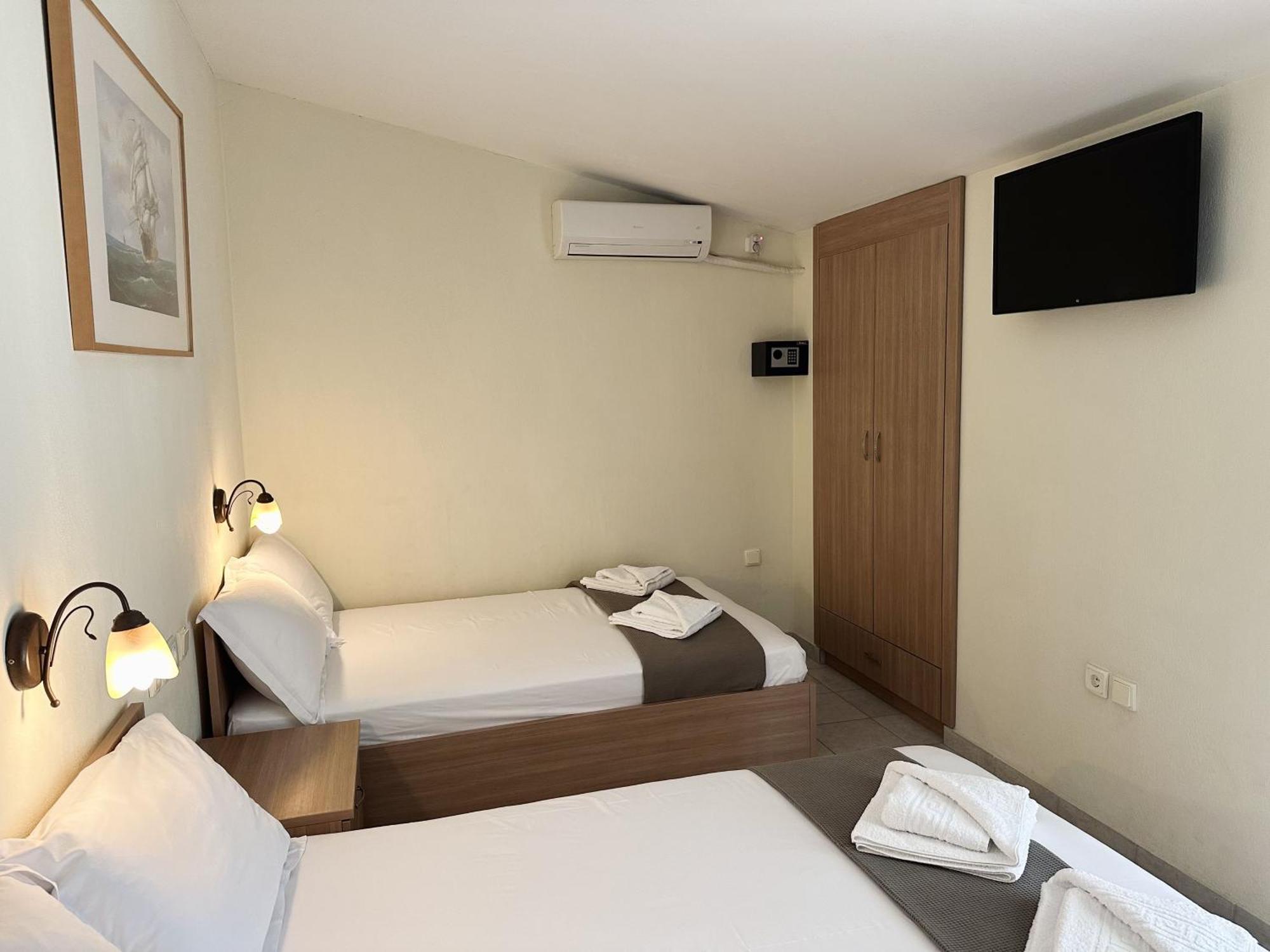 Anna Rooms Nea Vrasna Bagian luar foto