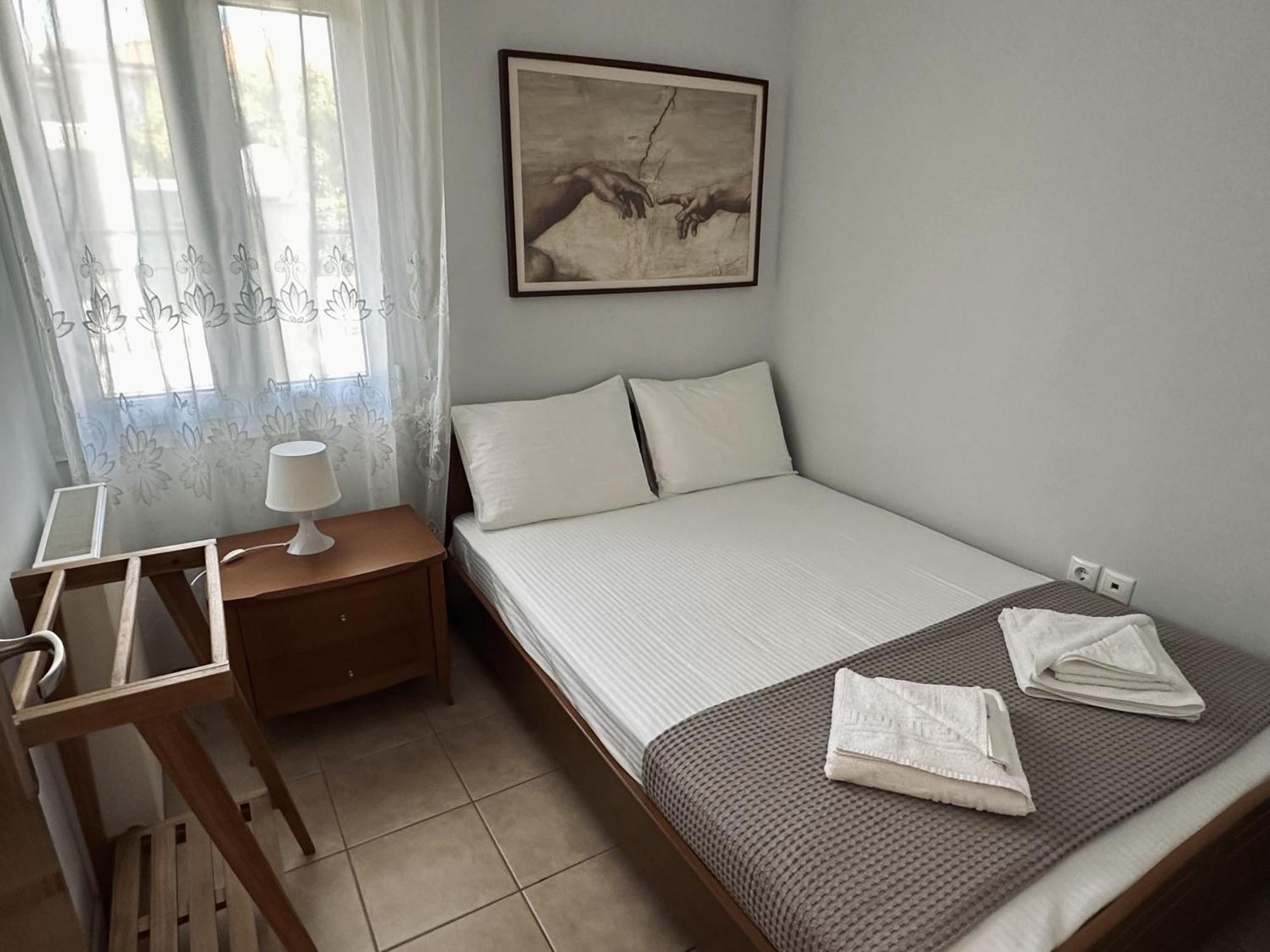 Anna Rooms Nea Vrasna Bagian luar foto